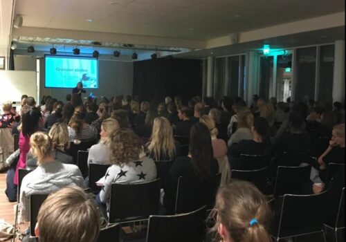 Mindful opvoeden in een druk bestaan: de oefeningen! Mindful opvoeden in een druk bestaan: de oefeningen!