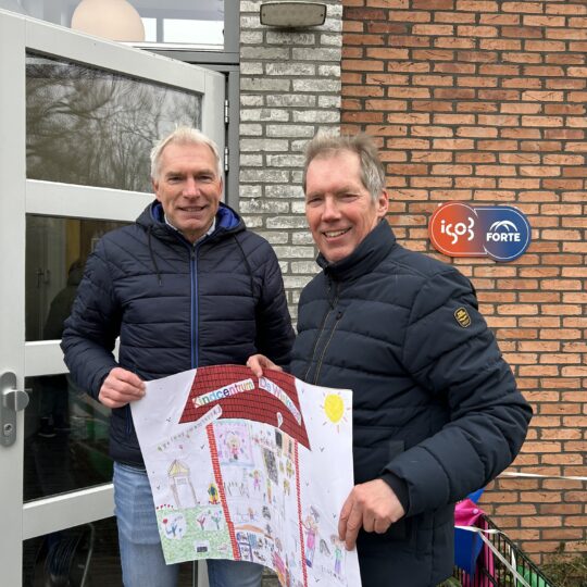 Feestelijke onthulling ‘powered by’-label van ISOB en Forte Kinderopvang